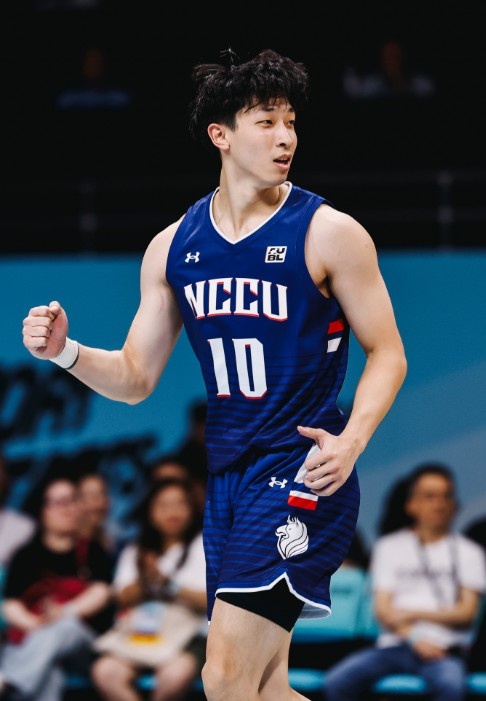 宋昕澔团队向CBA提条件:环境稳定无风险 否则转投日韩 宋昕澔团队向CBA提条件:环境稳定无风险 否则转投日韩