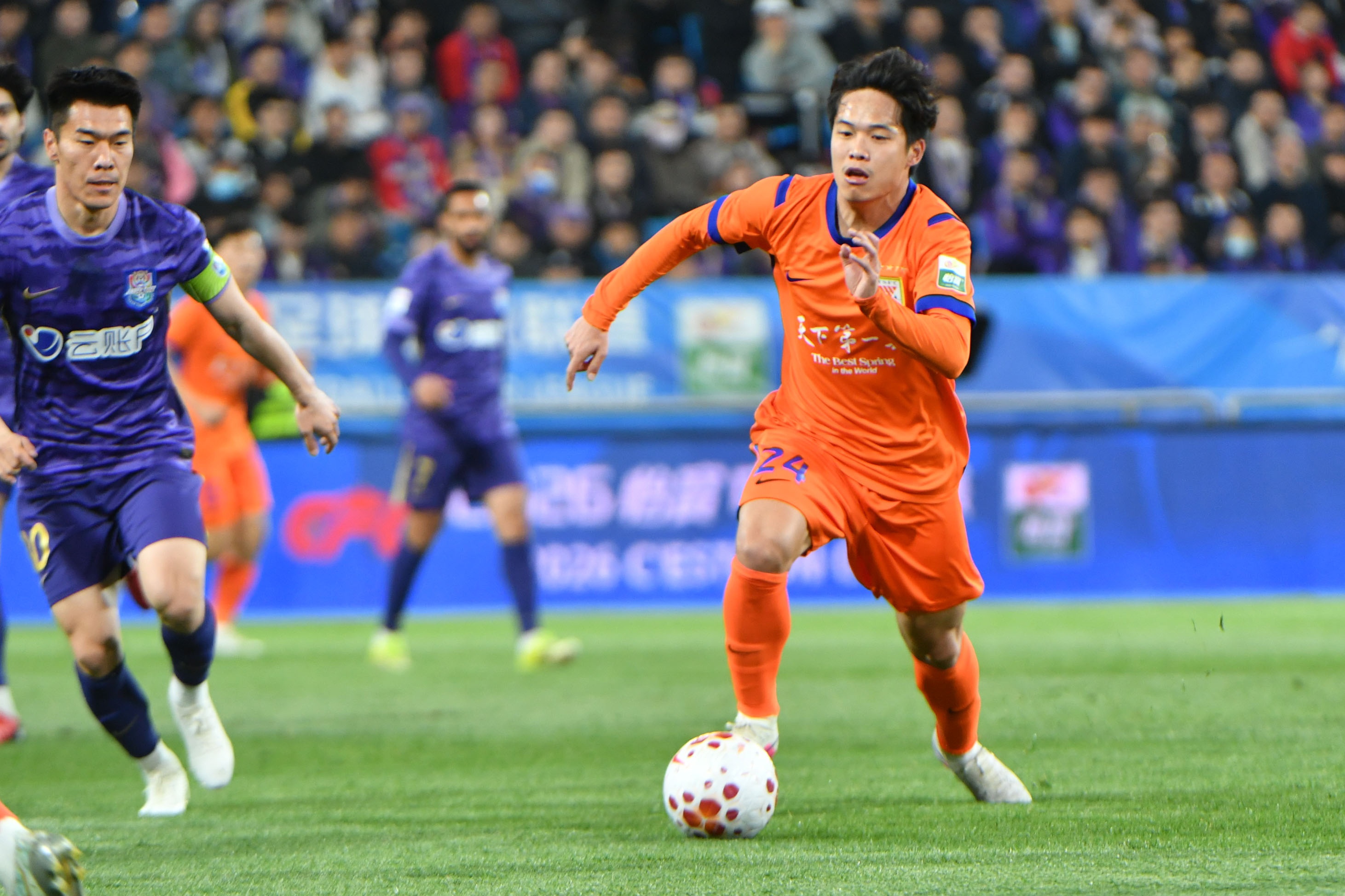 9.1万欧！段刘愚转会玉昆 泰山青训标价创历史新低