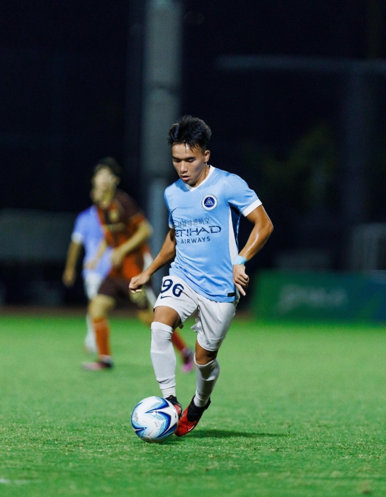 深圳新鹏城U20主场2-1逆转陕西联合U20 冯禹豪程鑫建功