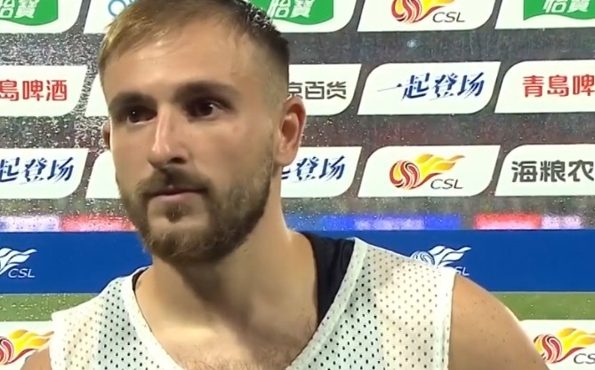 阿代米一球制胜 深圳新鹏城客场2-1拿下辽宁铁人 阿代米一球制胜 深圳新鹏城客场2-1拿下辽宁铁人