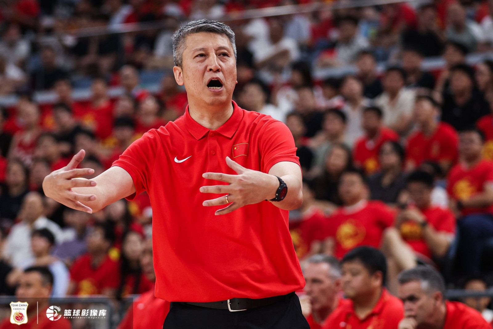 媒体人:中国男篮战术变化一场打完 世预赛恐遭针对翻车 媒体人:中国男篮战术变化一场打完 世预赛恐遭针对翻车