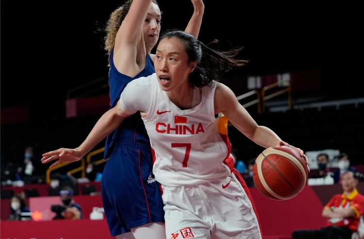 女篮世界杯｜邵婷评球：绝境逆转显韧性，赢球更赢“成长分”